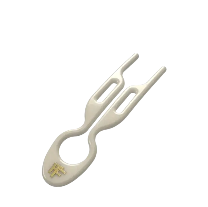 No. 1 Hairpin Cream White 3 per box Набор из 3-х шпилек молочного цвета No. 1 Hairpin Cream White 3 per box Набор из 3-х шпилек молочного цвета1