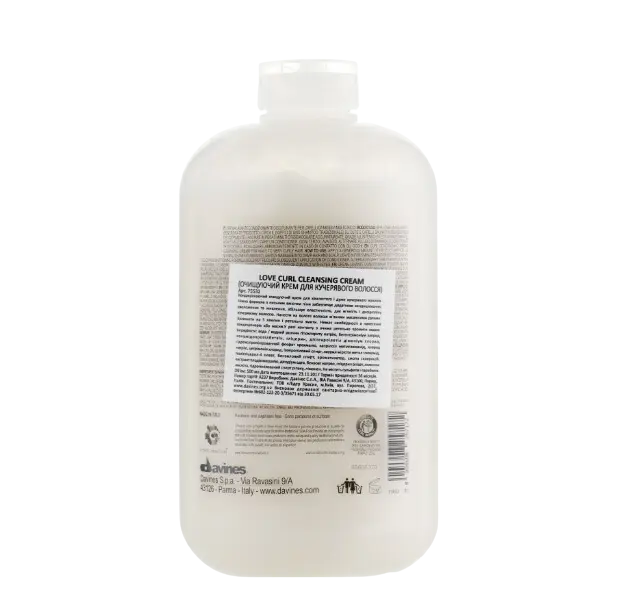 LOVE/ curl cleansing cream ОЧИЩАЮЩАЯ ПЕНКА ДЛЯ УСИЛЕНИЯ ЗАВИТКА Davines - 500 мл LOVE curl cleansing cream ОЧИЩАЮЩАЯ ПЕНКА ДЛЯ УСИЛЕНИЯ ЗАВИТКА Davines - 500 мл2